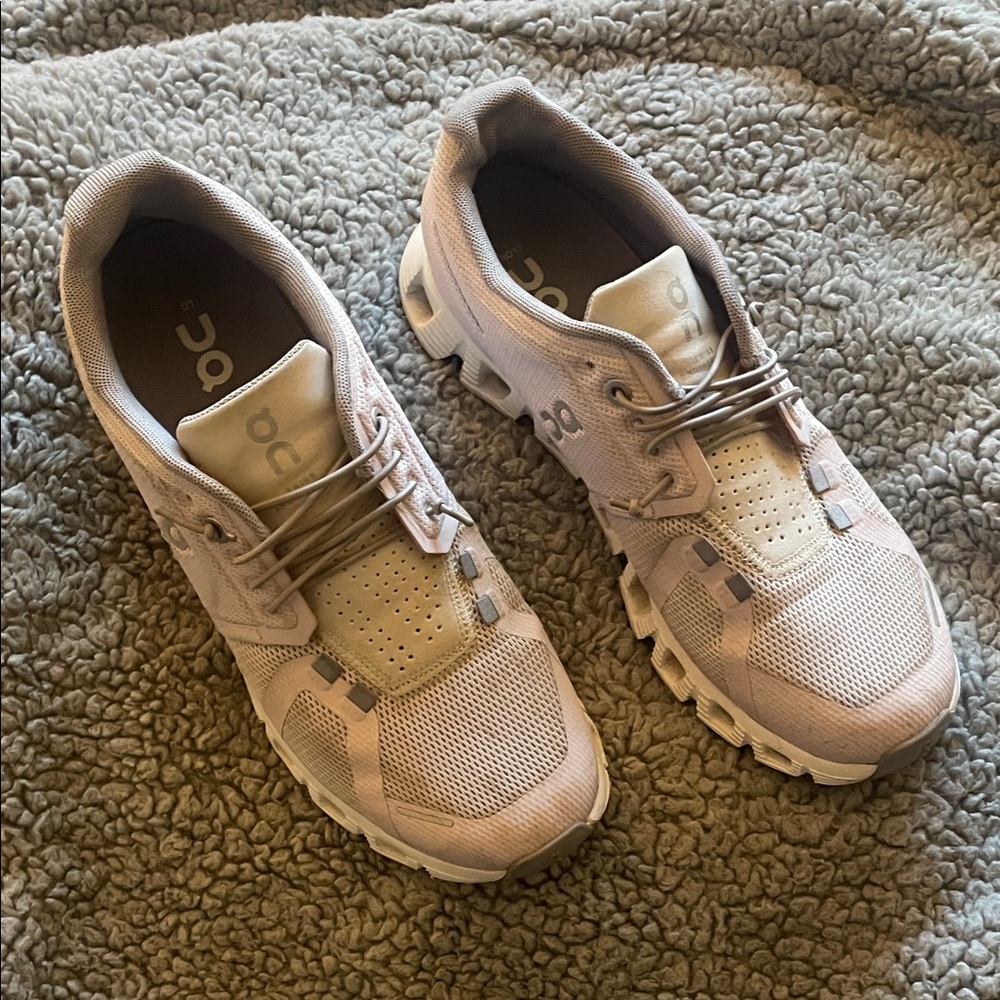 On Running Light Lilac Athletic Shoes